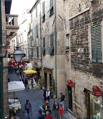 Pensión Torre Cepollini Albenga