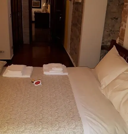 ゲストハウス Torre Cepollini 4*